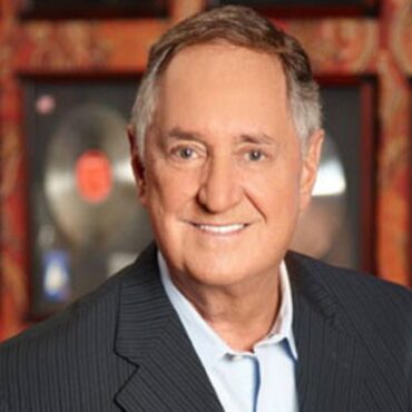 IC019 Neil Sedaka